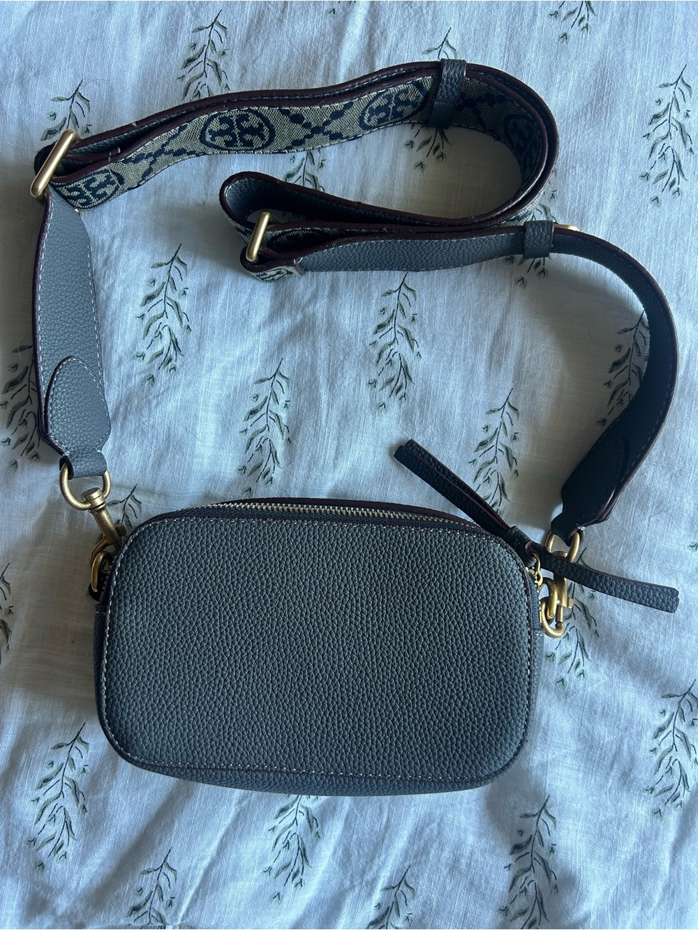 Tory Burch Crossbody Bag - Picture 2 of 5